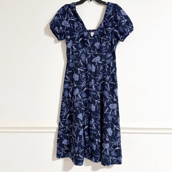 GAP Dresses & Skirts - GAP Linen Navy Floral Feminine Flirty Blue Midi Summer Dress